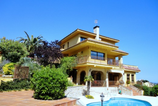 Chalet - Sale - Alella, Premia, Vilassar - 1