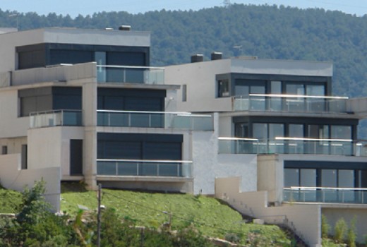 Chalet - Sale - Barcelona - Barcelona