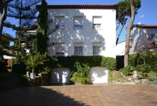 Chalet - Venta - Castelldefels - Castelldefels