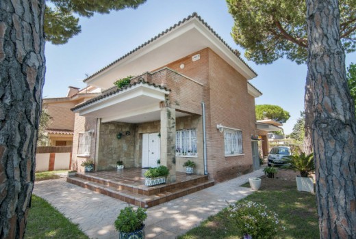 Chalet - Venta - Castelldefels - Castelldefels