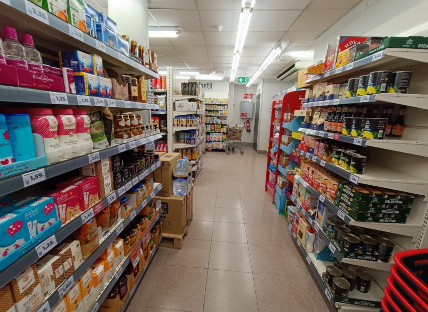 Продажа - Коммерческое помещение -
Barcelona - El Baix Guinardo