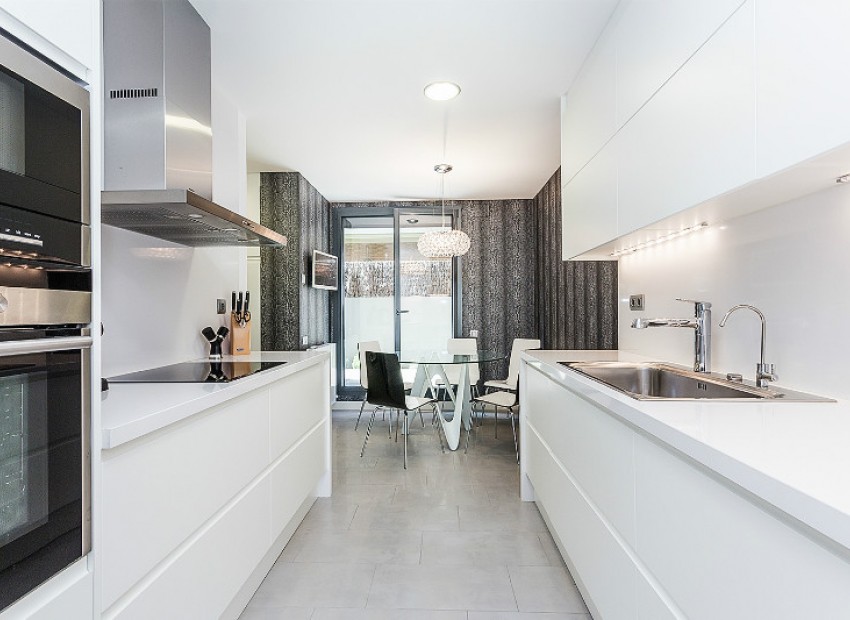 Продажа - Piso -
Barcelona