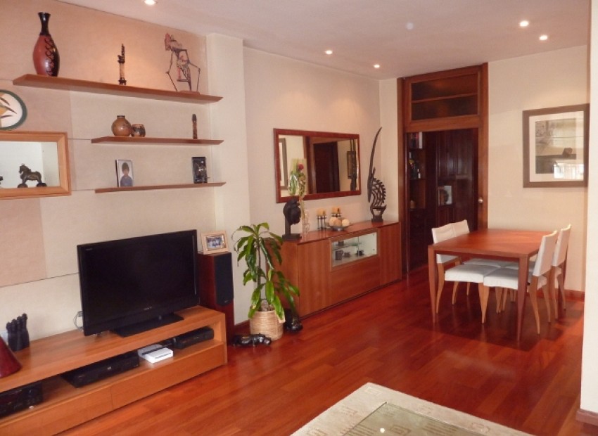 Продажа - Piso -
Eixample