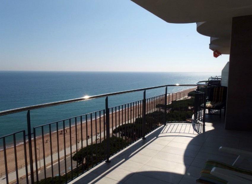 Продажа - Piso -
Lloret de mar - Blanes - Tossa de mar - 1