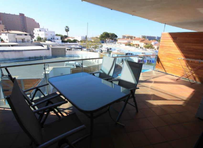 Продажа - Piso -
Roses, Empuriabrava, L'Escala - 1