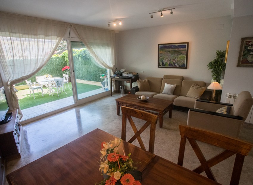 Продажа - Piso -
Sitges