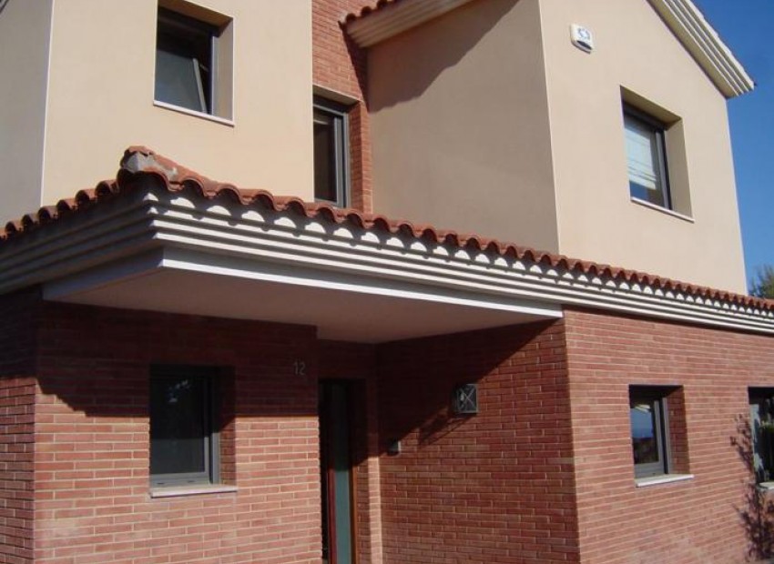 Sale - Chalet -
Calafell