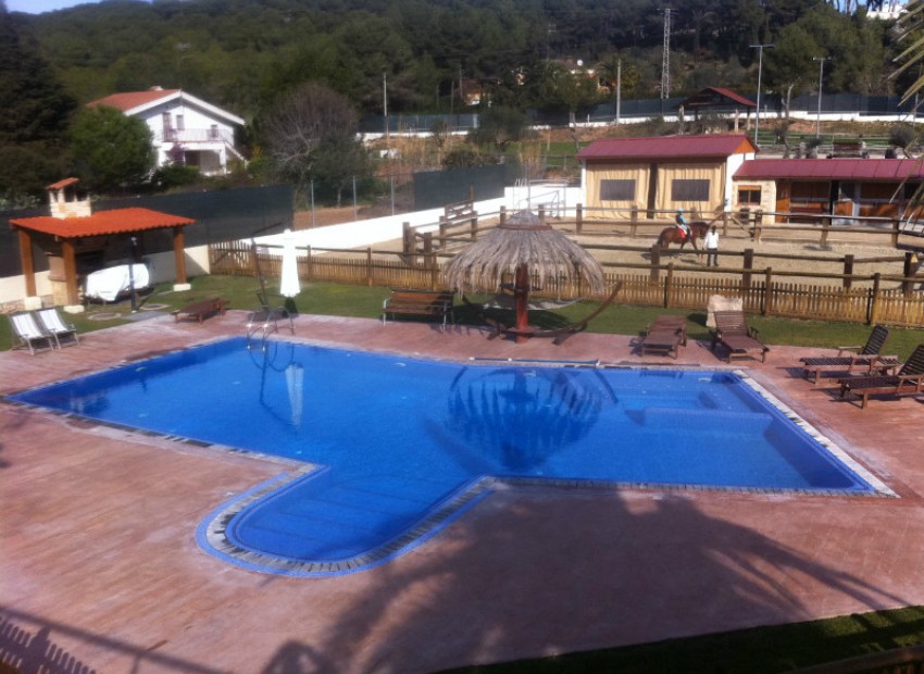 Sale - Chalet -
Cubellas