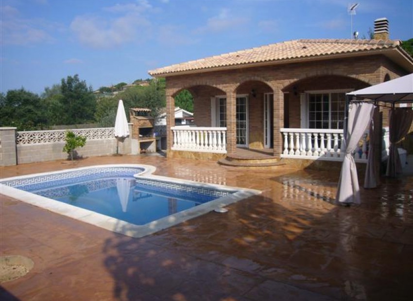 Sale - Chalet -
Lloret de mar - Blanes - Tossa de mar - 1