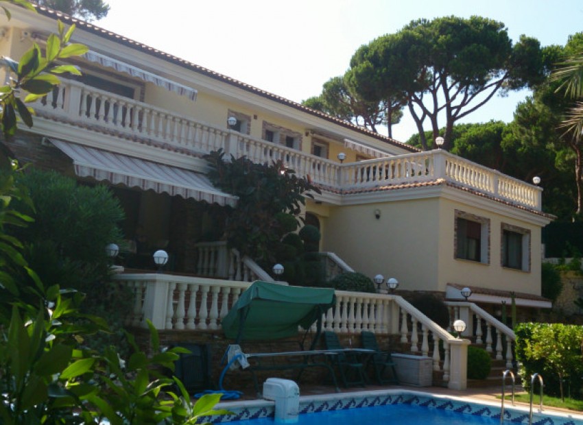Sale - Chalet -
Lloret de mar - Blanes - Tossa de mar - 1