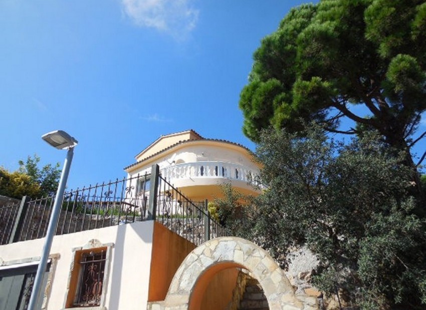 Sale - Chalet -
Lloret de mar - Blanes - Tossa de mar - 1