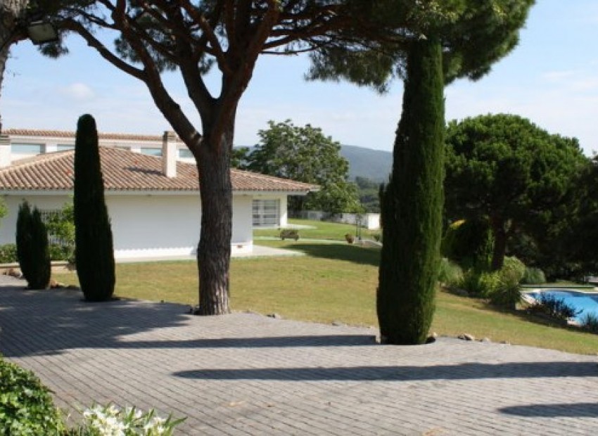 Sale - Chalet -
Patja de Aro - Sant Feliu de Guixols - Sant Antoni de Calonge - Costa