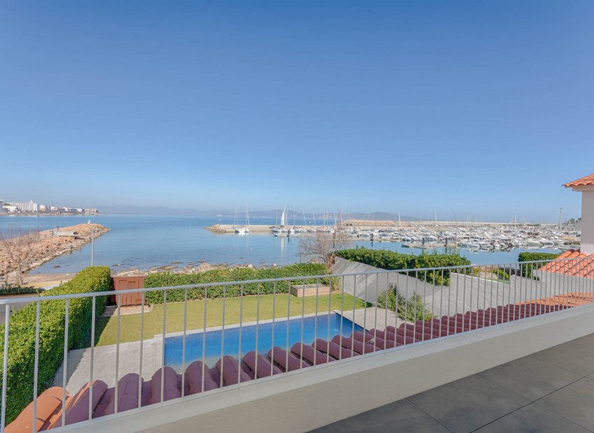 Sale - Chalet -
Roses, Empuriabrava, L'Escala - 1