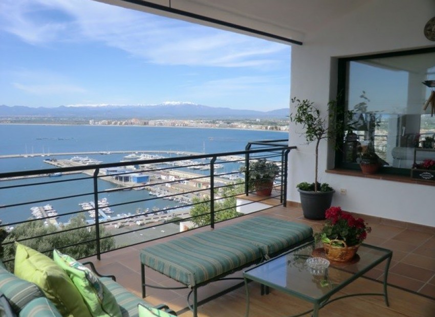 Sale - Chalet -
Roses, Empuriabrava, L'Escala - 1