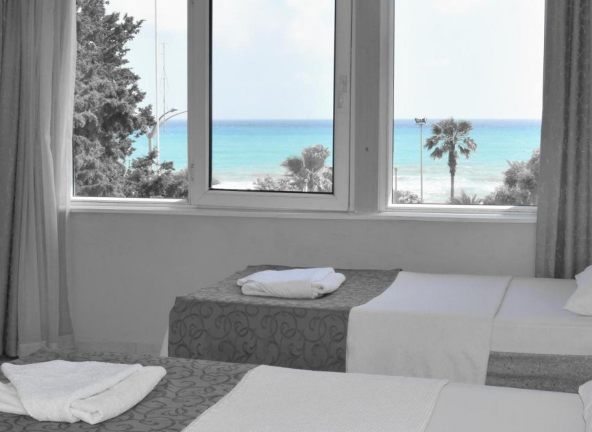 Sale - Hotel -
Lloret de mar - Blanes - Tossa de mar - 1