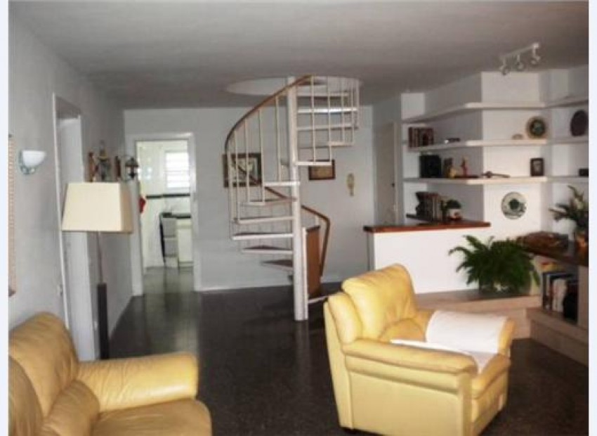 Sale - Piso -
Barcelona alrededor - Barcelona - Sant Andreu de Llavaneras