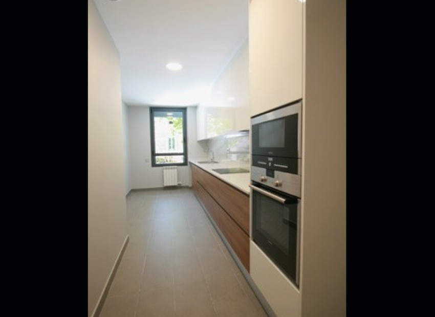 Sale - Piso -
Barcelona