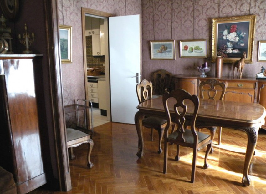 Sale - Piso -
Eixample