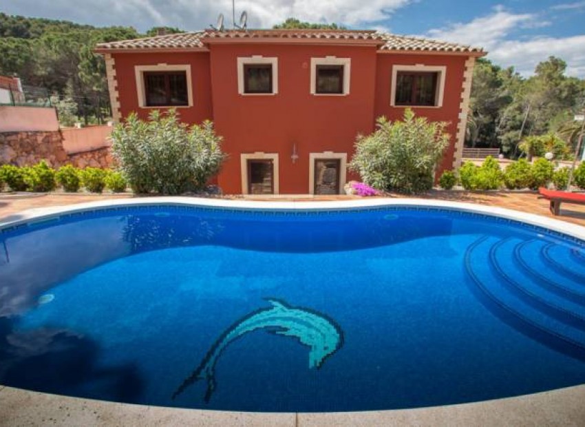 Venda - Chalet -
Begur, Calella de Palafrugell - mar