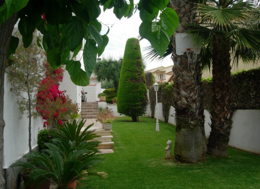 Venda - Chalet -
Calafell