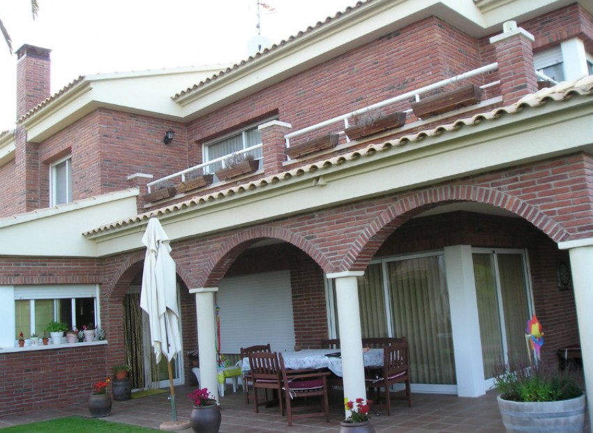 Venda - Chalet -
Calafell