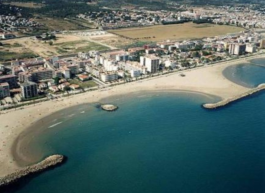 Venda - Chalet -
Cunit