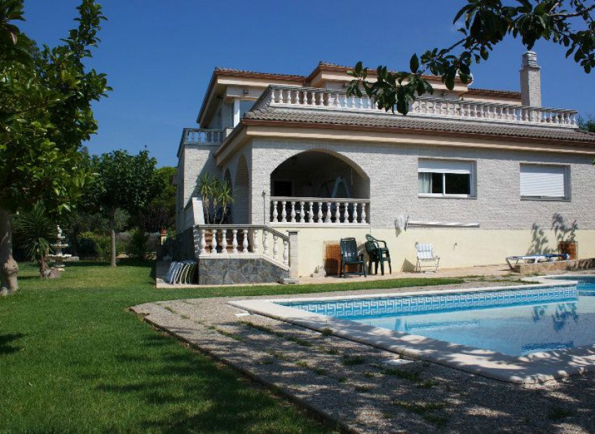 Venda - Chalet -
Lloret de mar - Blanes - Tossa de mar - 1