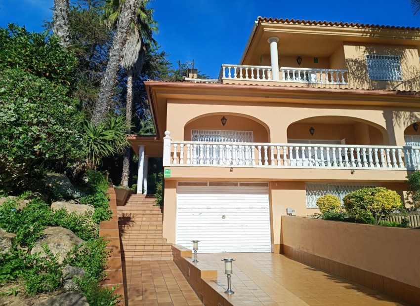 Venda - Chalet -
Lloret de mar - Blanes - Tossa de mar - 1