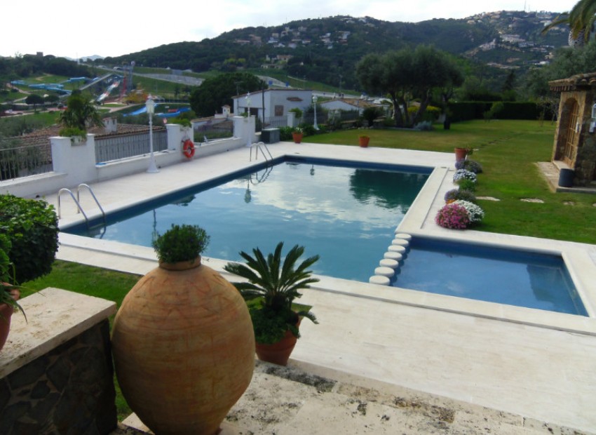 Venda - Chalet -
Patja de Aro - Sant Feliu de Guixols - Sant Antoni de Calonge - Costa