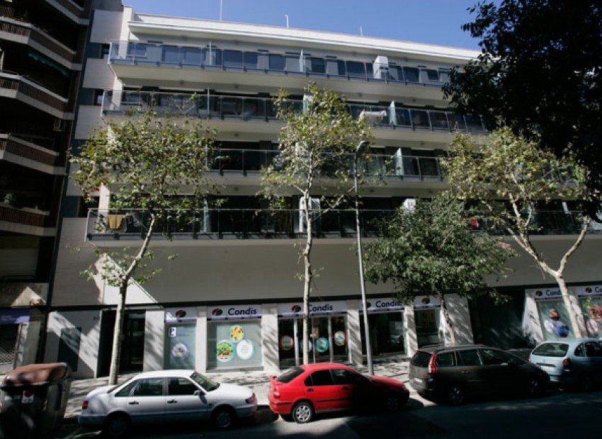 Venda - Piso -
Barcelona