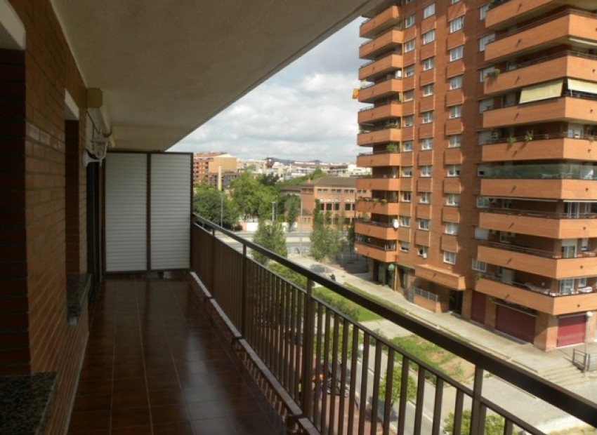 Venda - Piso -
Barcelona