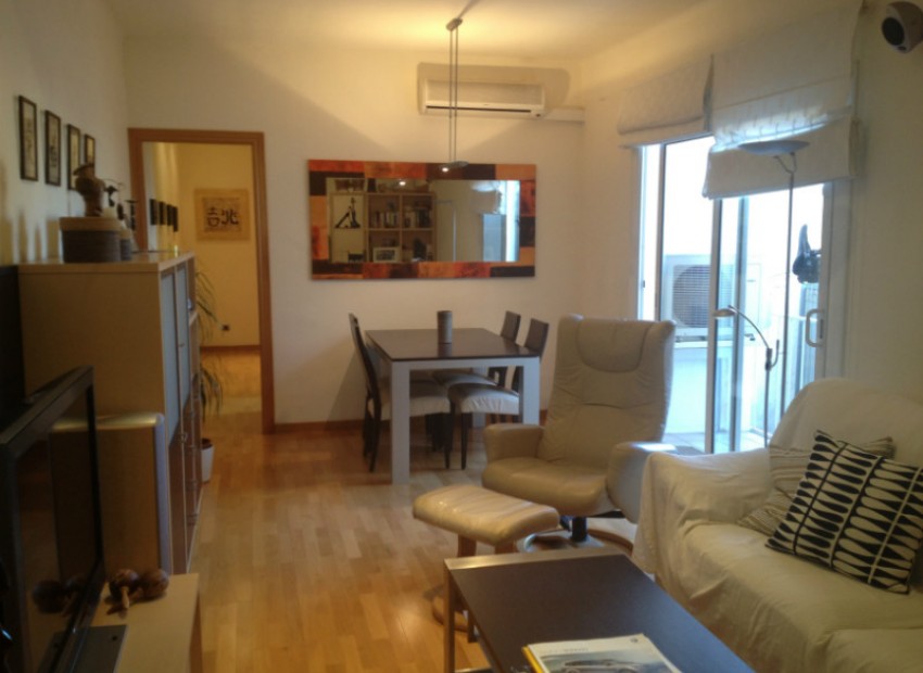 Venda - Piso -
Eixample