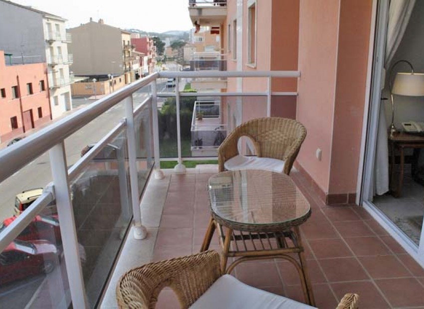 Venda - Piso -
Patja de Aro - Sant Feliu de Guixols - Sant Antoni de Calonge - Costa