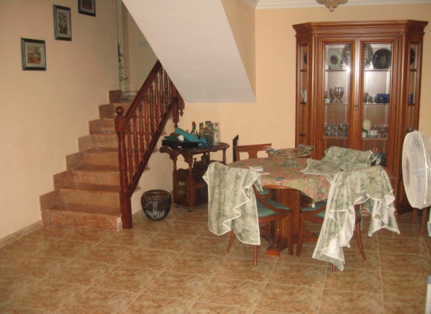 Venta - Chalet -
Calafell