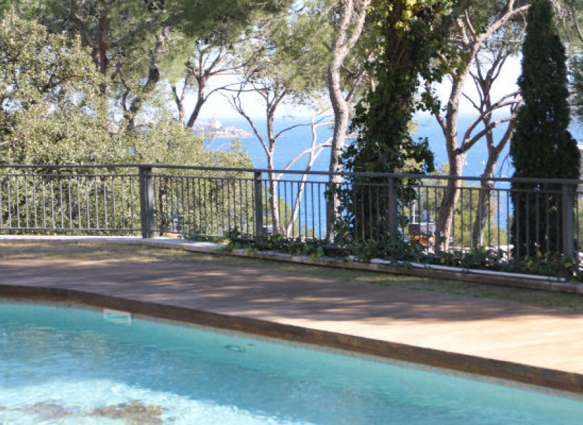 Venta - Chalet -
Patja de Aro - Sant Feliu de Guixols - Sant Antoni de Calonge - Costa