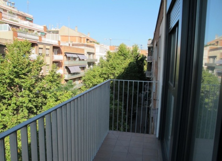 Venta - Piso -
Barcelona