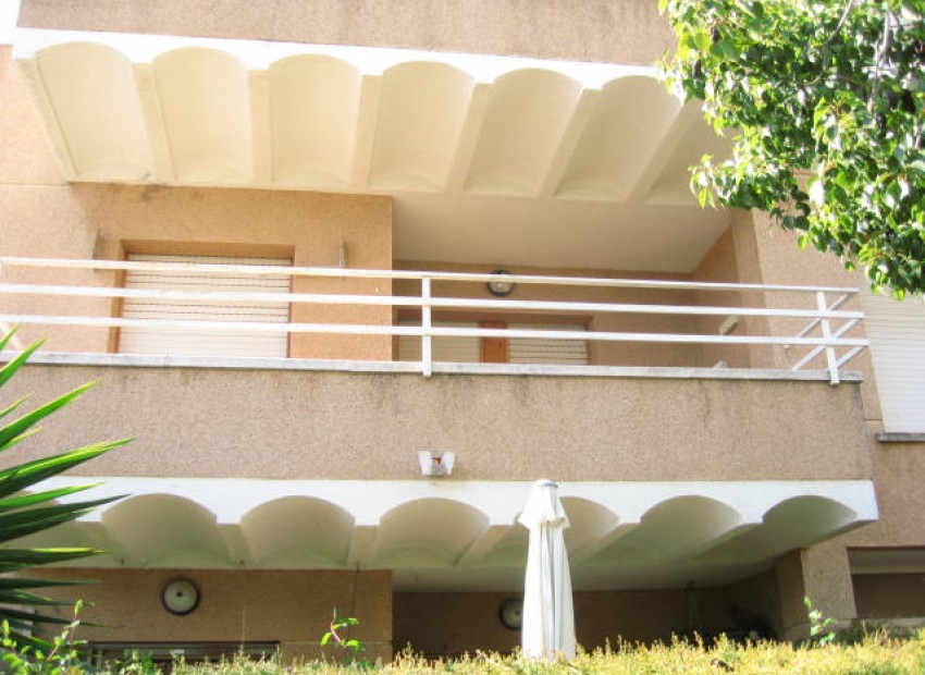 Venta - Piso -
Calafell