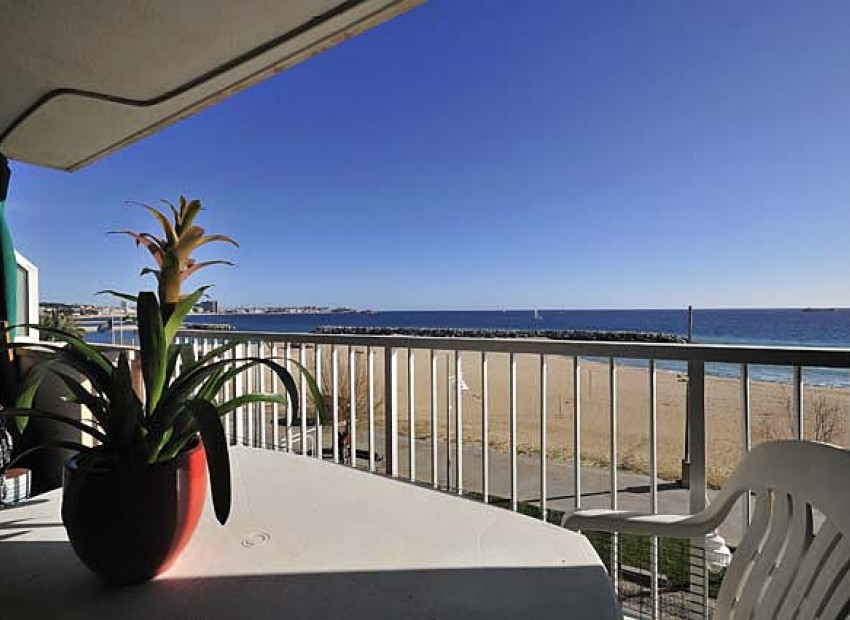 Venta - Piso -
Patja de Aro - Sant Feliu de Guixols - Sant Antoni de Calonge - Costa