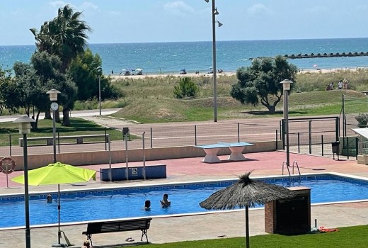 Sale - Piso -
Cubellas