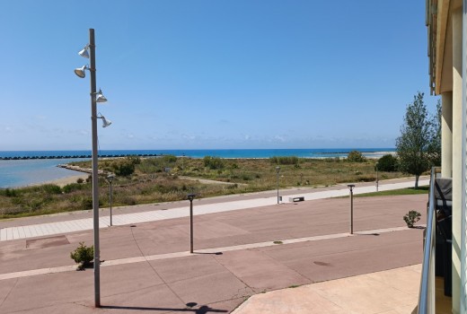 Sale - Piso -
Cubellas