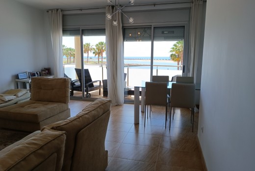 Sale - Piso -
Cubellas