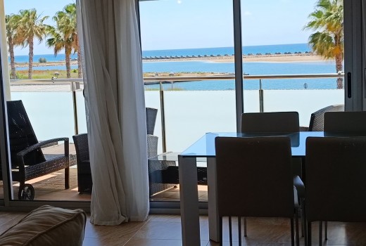 Sale - Piso -
Cubellas