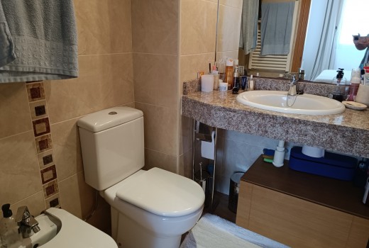 Sale - Piso -
Cubellas