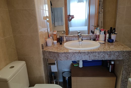 Sale - Piso -
Cubellas