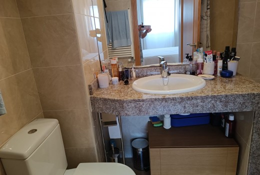 Sale - Piso -
Cubellas