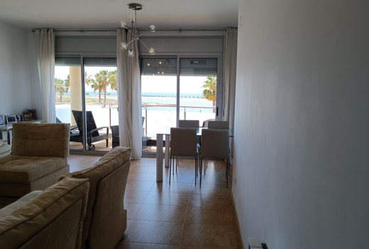 Sale - Piso -
Cubellas