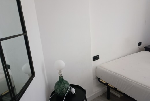 Venta - Piso -
Barcelona - El Gòtic