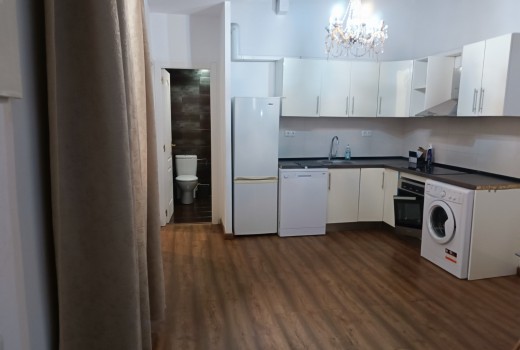 Venta - Piso -
Barcelona - El Gòtic