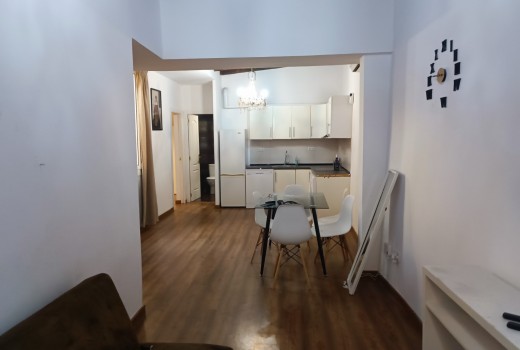 Venta - Piso -
Barcelona - El Gòtic