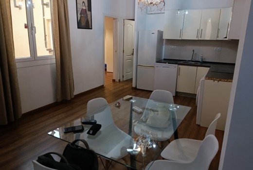 Venta - Piso -
Barcelona - El Gòtic